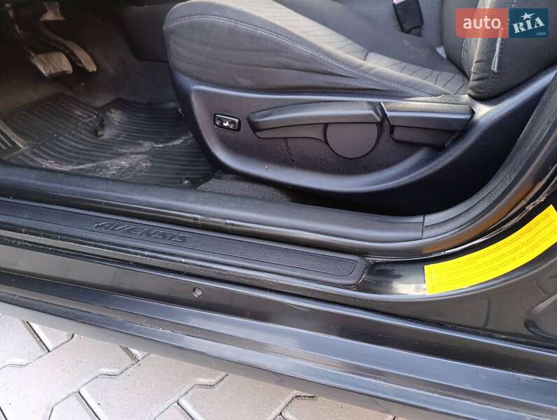 Универсал Toyota Avensis 2010 в Радивилове фото 13 Универсал Toyota Avensis 2010 в Радивилове