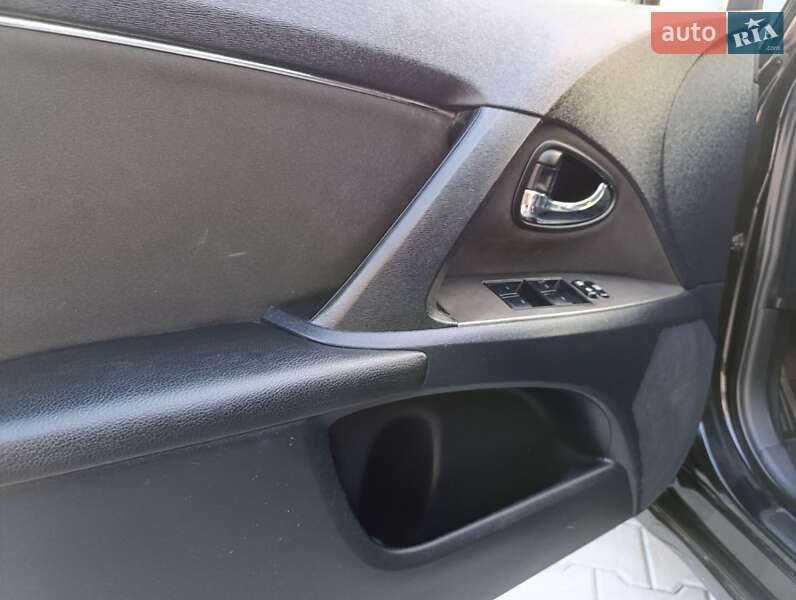 Универсал Toyota Avensis 2010 в Радивилове фото 18 Универсал Toyota Avensis 2010 в Радивилове