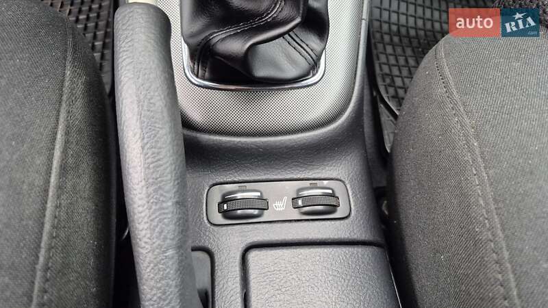 Универсал Toyota Avensis 2006 в Полтаве фото 22 Универсал Toyota Avensis 2006 в Полтаве