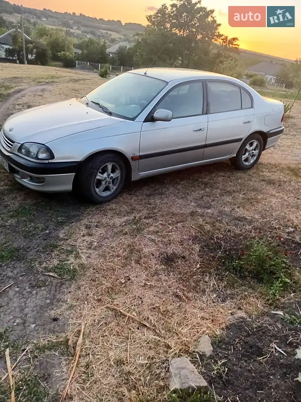 Toyota Avensis 1999 VIN SB153ABN10E051079 фото оголошення 14 з 44