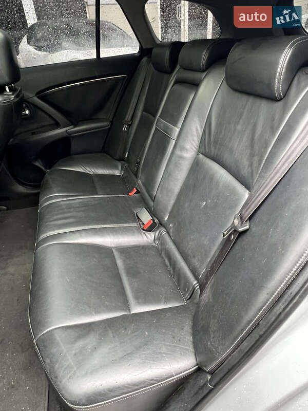 Универсал Toyota Avensis 2009 в Одессе