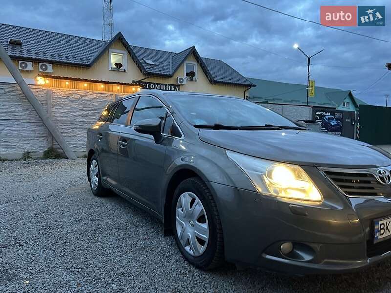 Універсал Toyota Avensis 2009 в Луцьку фото 20 Універсал Toyota Avensis 2009 в Луцьку