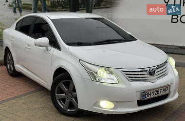 Седан Toyota Avensis 2011 в Одессе