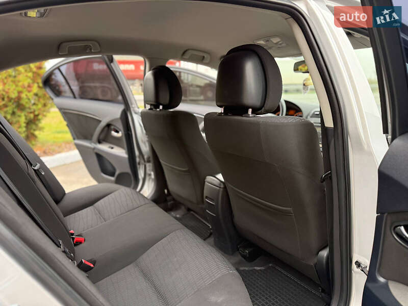 Седан Toyota Avensis 2008 в Днепре фото 15 Седан Toyota Avensis 2008 в Днепре