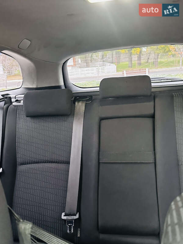 Универсал Toyota Avensis 2009 в Белгороде-Днестровском