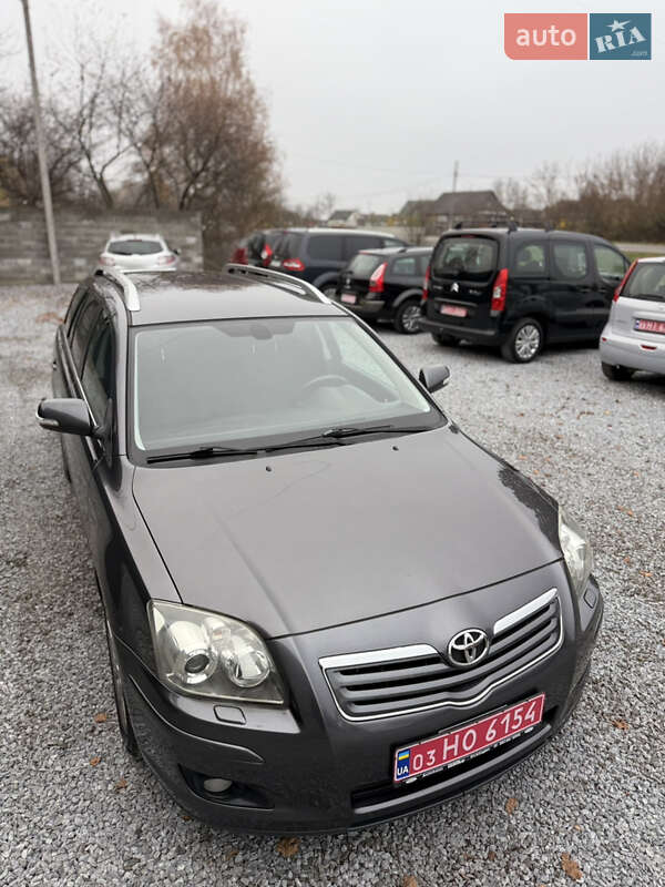 Универсал Toyota Avensis 2007 в Луцке