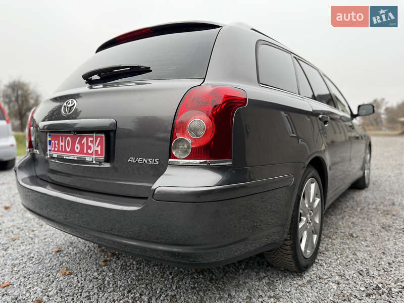 Универсал Toyota Avensis 2007 в Луцке