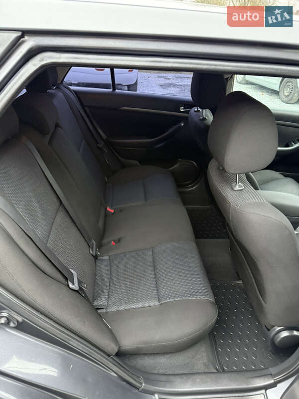 Универсал Toyota Avensis 2007 в Луцке