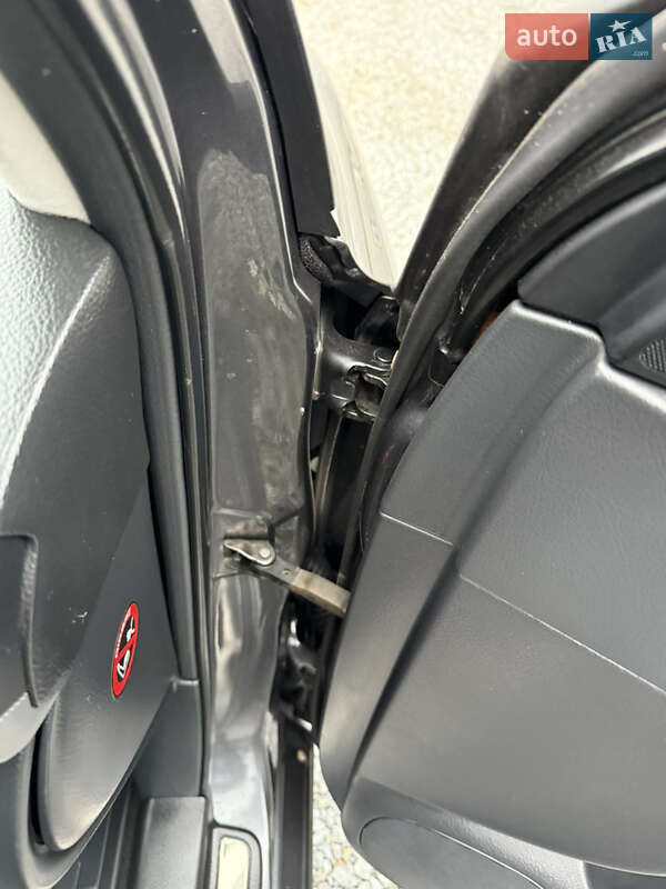 Универсал Toyota Avensis 2007 в Луцке