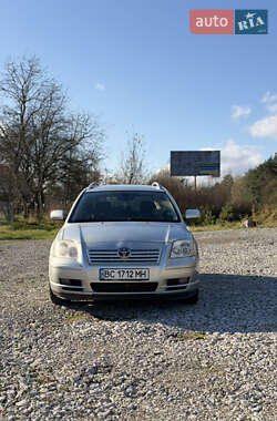 Універсал Toyota Avensis 2005 в Новояворівську