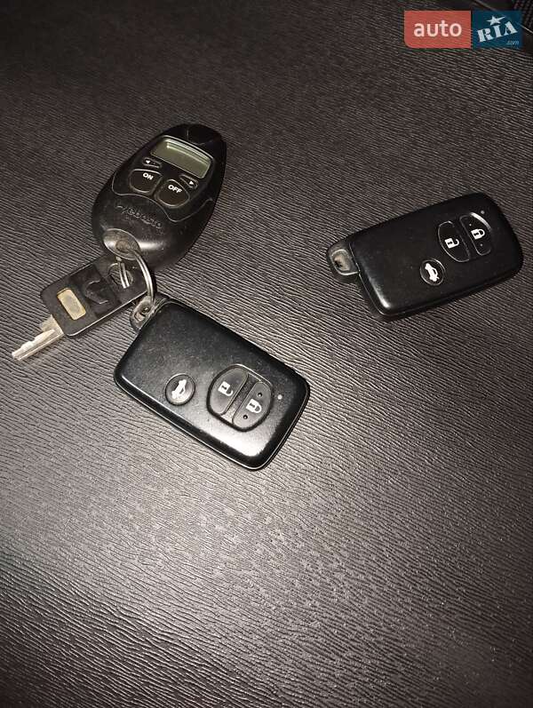 Универсал Toyota Avensis 2012 в Кременце