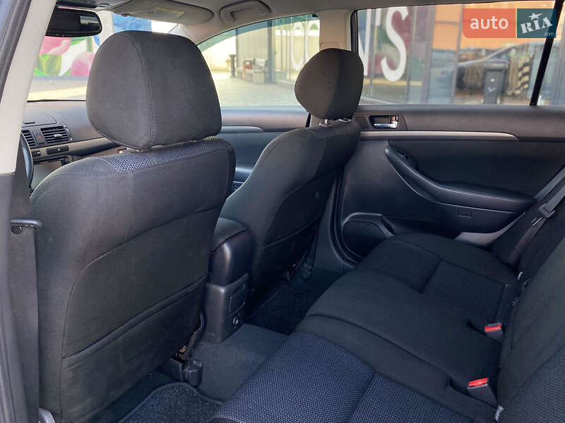 Универсал Toyota Avensis 2008 в Киеве фото 23 Универсал Toyota Avensis 2008 в Киеве