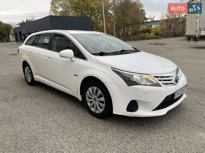 Универсал Toyota Avensis 2012 в Чернигове фото 2 Универсал Toyota Avensis 2012 в Чернигове