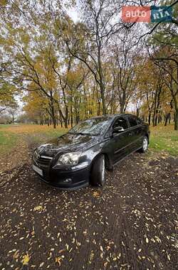 Ліфтбек Toyota Avensis 2008 в Кропивницькому