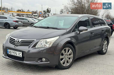 Універсал Toyota Avensis 2011 в Вінниці