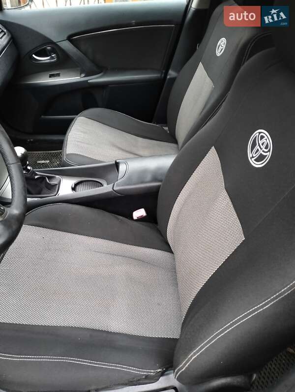 Універсал Toyota Avensis 2010 в Вінниці фото 6 Універсал Toyota Avensis 2010 в Вінниці