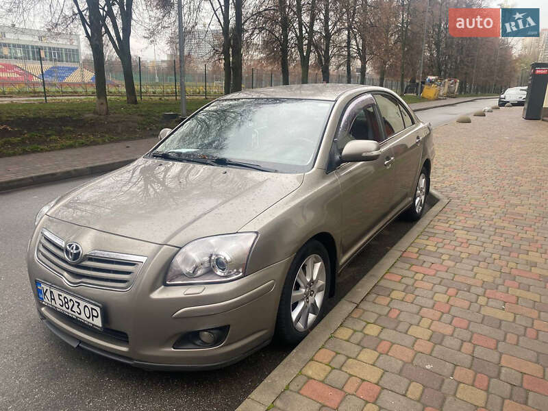 Toyota Avensis 2006