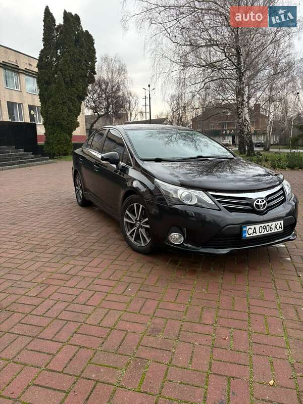 Седан Toyota Avensis 2012 в Черкассах фото 3 Седан Toyota Avensis 2012 в Черкассах