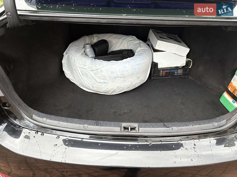 Седан Toyota Avensis 2012 в Черкассах фото 11 Седан Toyota Avensis 2012 в Черкассах