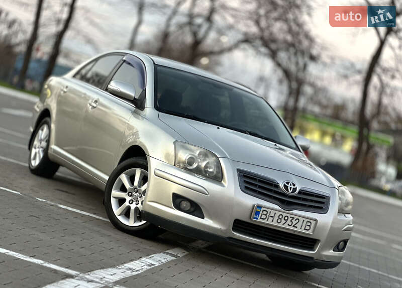 Седан Toyota Avensis 2007 в Одессе