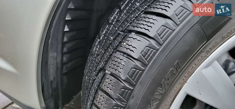 Седан Toyota Avensis 2006 в Черкассах