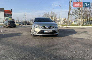 Седан Toyota Avensis 2013 в Харкові