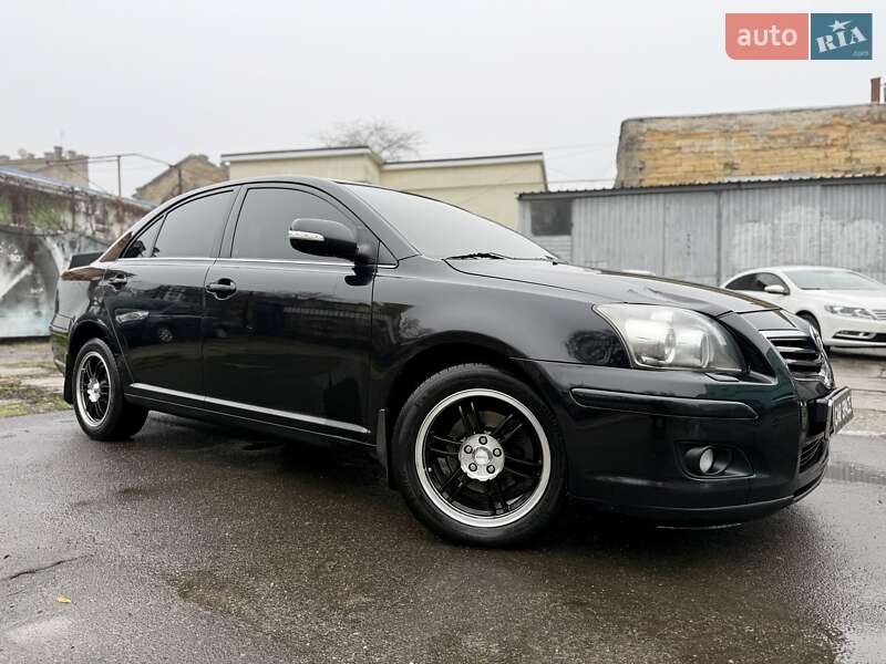 Седан Toyota Avensis 2007 в Одесі