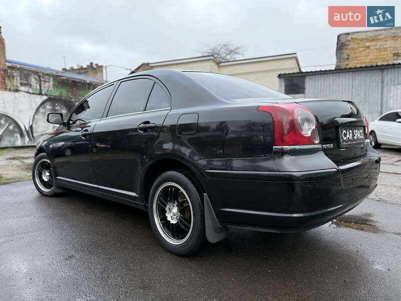 Седан Toyota Avensis 2007 в Одесі