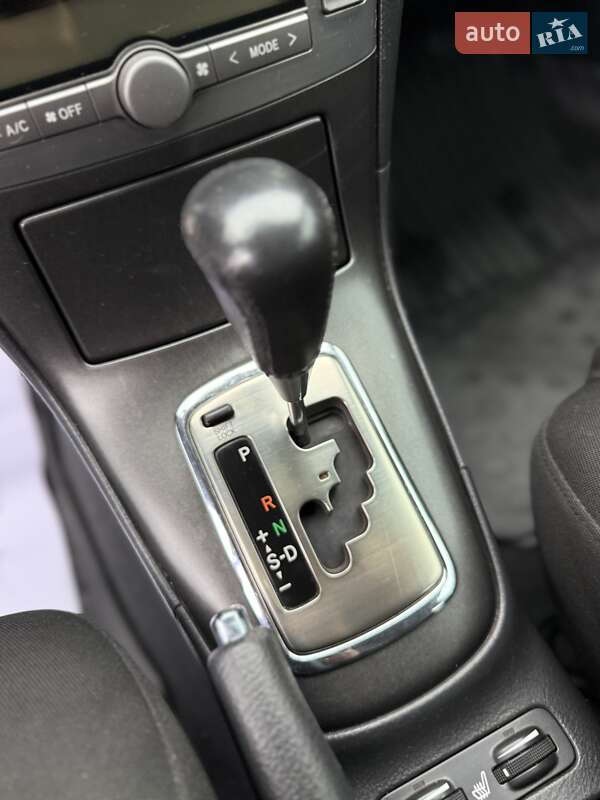 Седан Toyota Avensis 2007 в Одесі