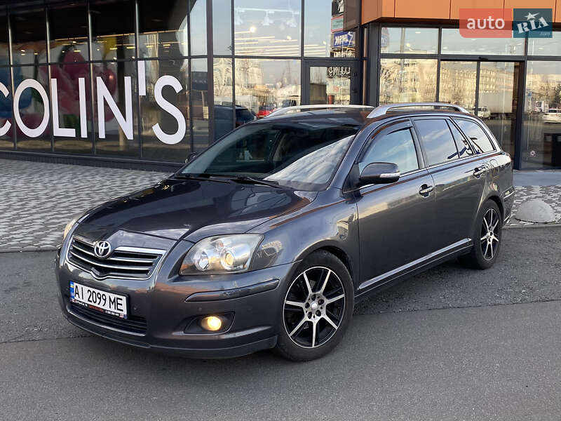 Универсал Toyota Avensis 2008 в Киеве