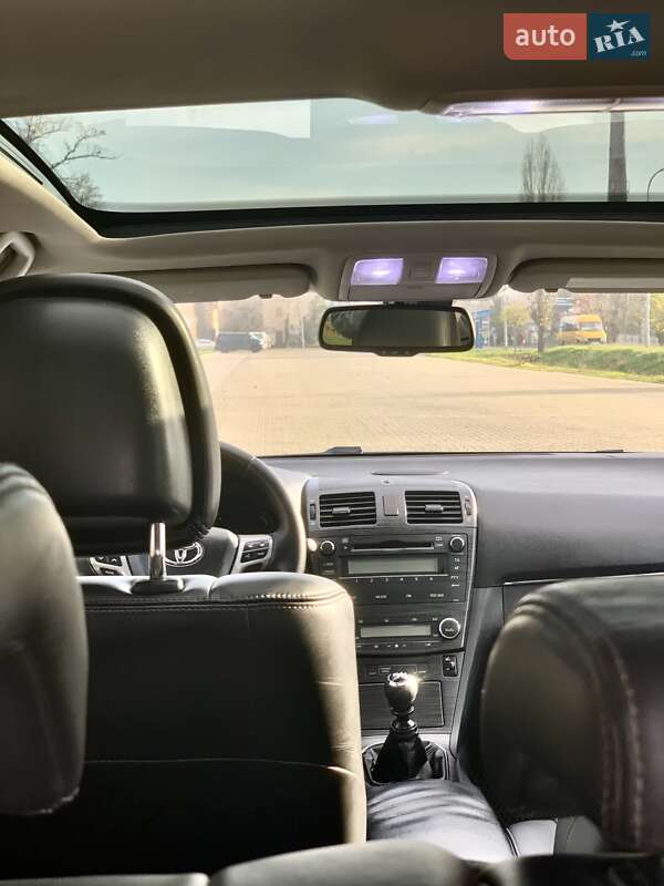 Универсал Toyota Avensis 2009 в Одессе