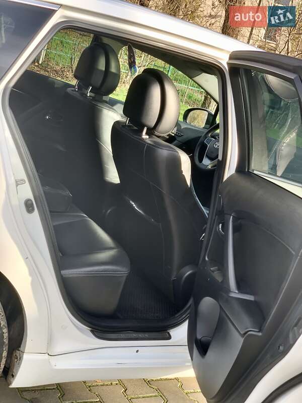 Универсал Toyota Avensis 2009 в Одессе