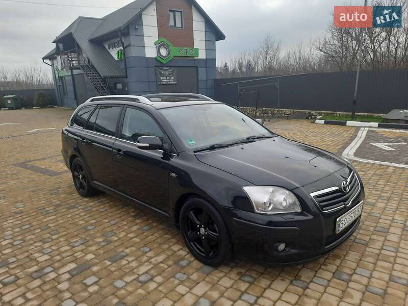 Универсал Toyota Avensis 2008 в Подволочиске