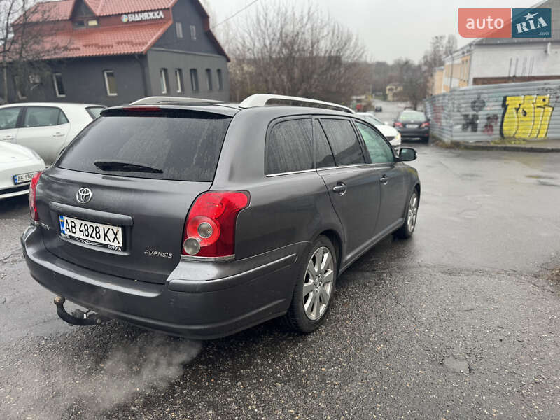 Универсал Toyota Avensis 2008 в Виннице