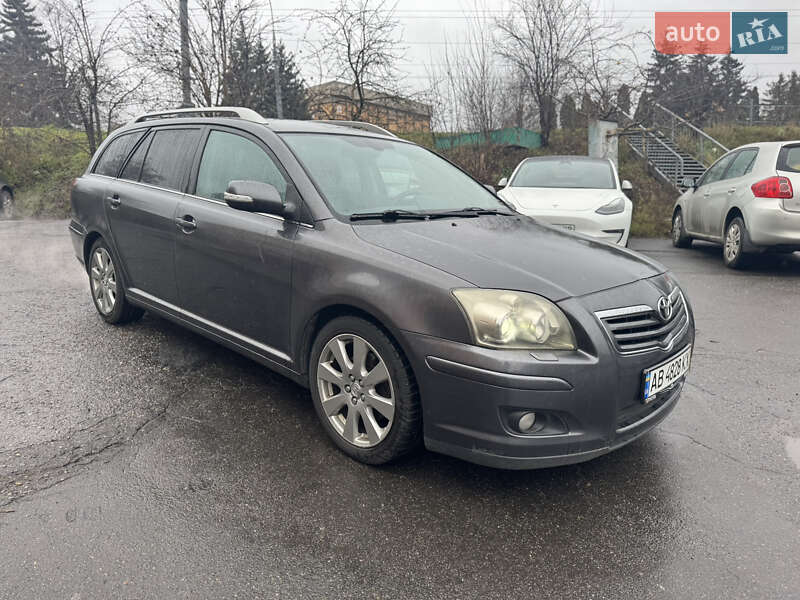 Универсал Toyota Avensis 2008 в Виннице