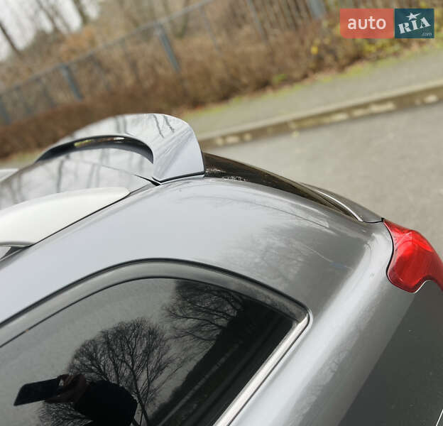 Універсал Toyota Avensis 2006 в Бучі