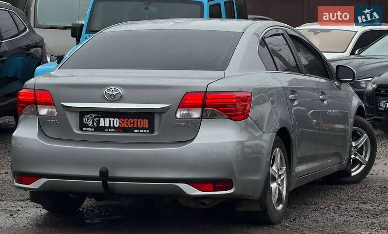 Седан Toyota Avensis 2013 в Харькове фото 11 Седан Toyota Avensis 2013 в Харькове