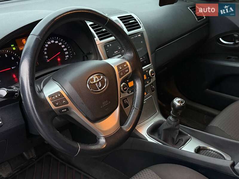 Седан Toyota Avensis 2013 в Харькове фото 23 Седан Toyota Avensis 2013 в Харькове
