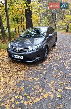 Седан Toyota Avensis 2012 в Харкові