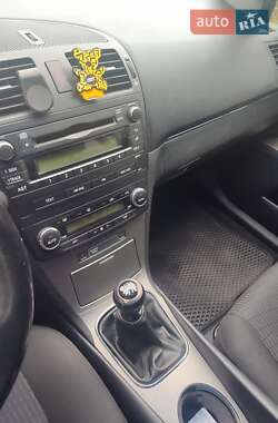 Универсал Toyota Avensis 2008 в Ивано-Франковске