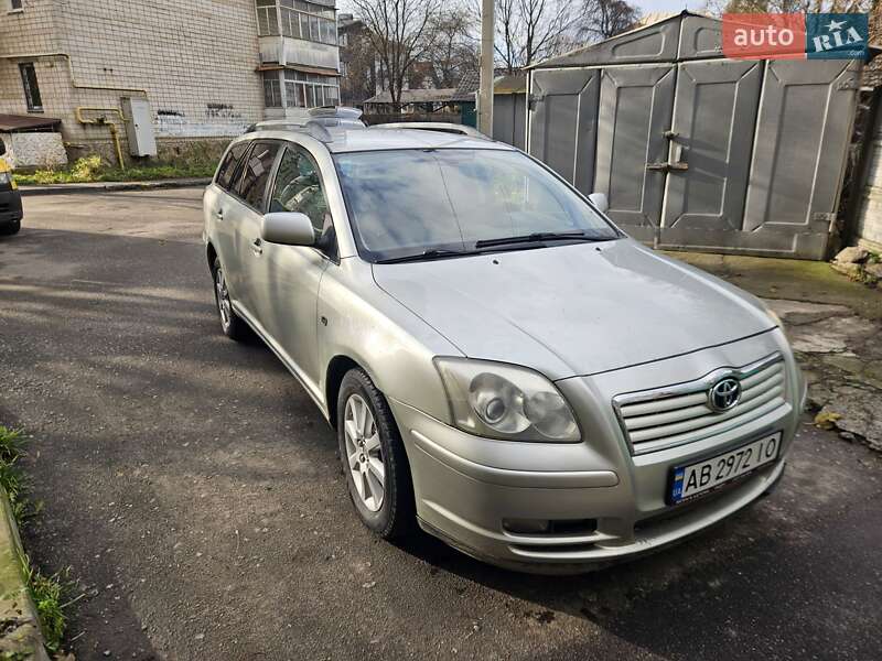 Toyota Avensis 2004 Toyota Avensis 2004