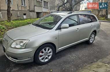 Універсал Toyota Avensis 2004 в Вінниці