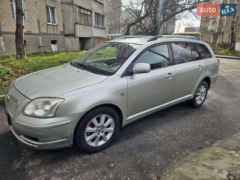 Toyota Avensis 2004 Toyota Avensis 2004