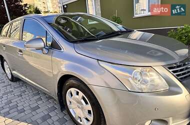 Універсал Toyota Avensis 2010 в Києві