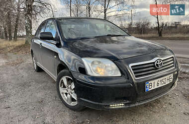Седан Toyota Avensis 2004 в Сумах