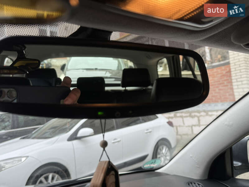 Универсал Toyota Avensis 2005 в Луцке