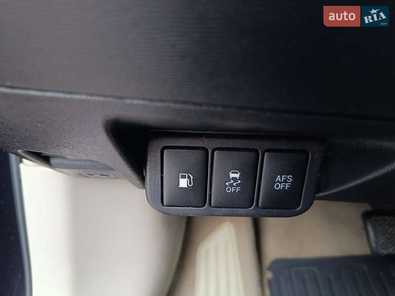 Універсал Toyota Avensis 2011 в Львові