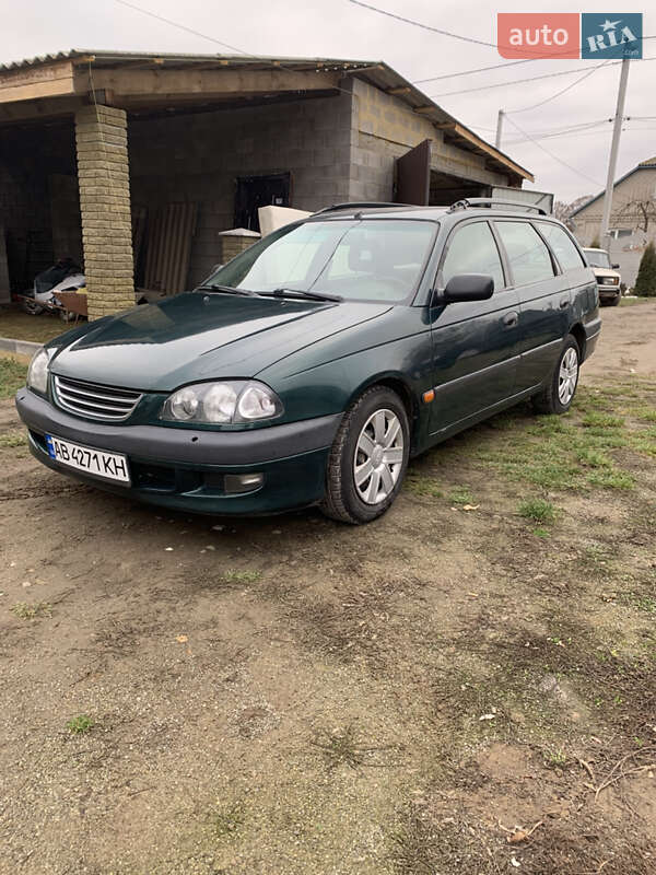 Универсал Toyota Avensis 1999 в Гнивани фото Универсал Toyota Avensis 1999 в Гнивани