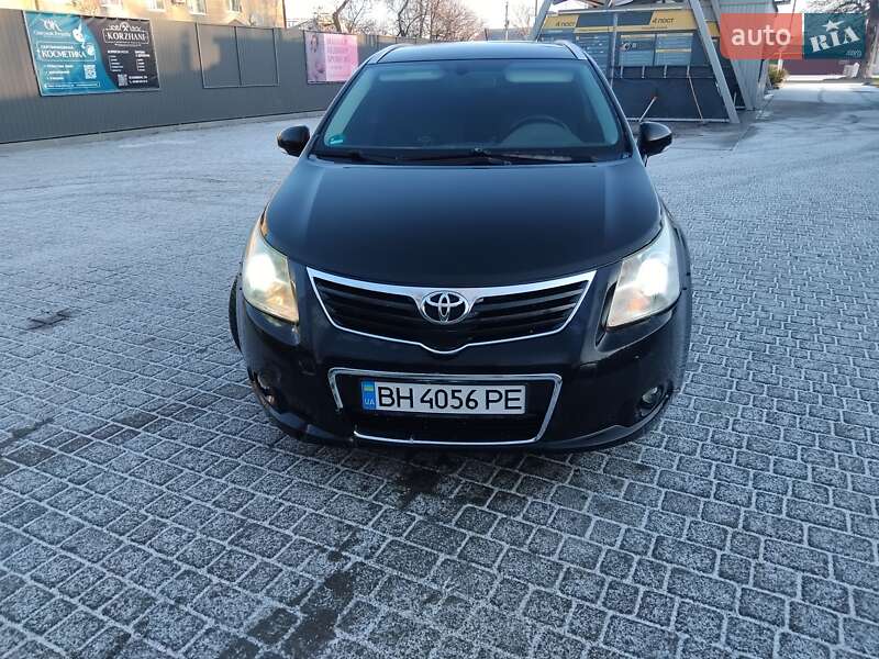 Універсал Toyota Avensis 2009 в Ізмаїлі