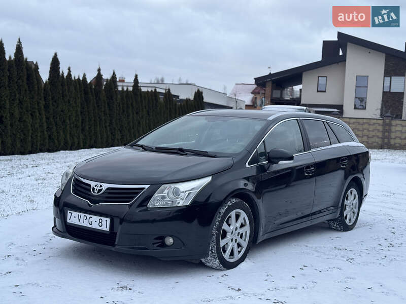 Универсал Toyota Avensis 2010 в Луцке фото 3 Универсал Toyota Avensis 2010 в Луцке